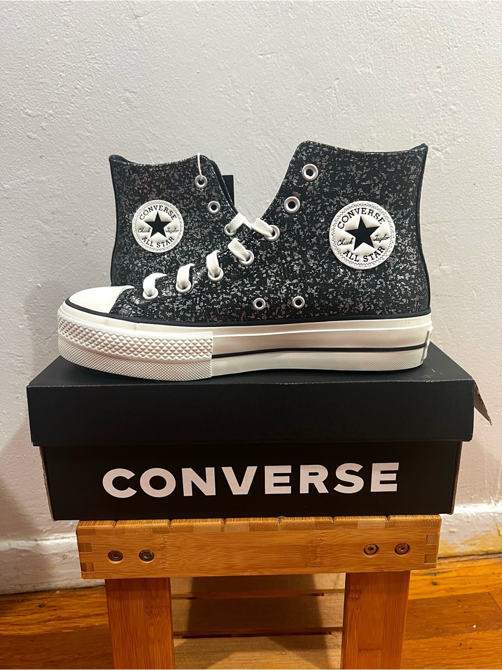 Converse Chuck Taylor All Star Lift Platform Sneaker Black Glitter 8.5 Skater